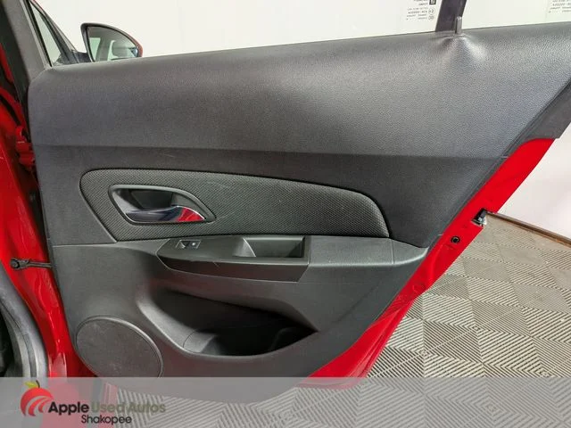 Used 2014 Red Chevrolet LTZ image 33