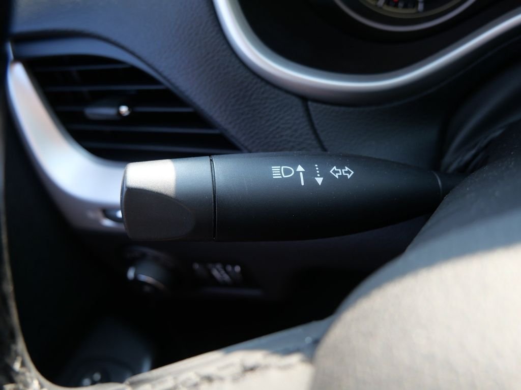 Used 2017 Silver Jeep Trailhawk image 20
