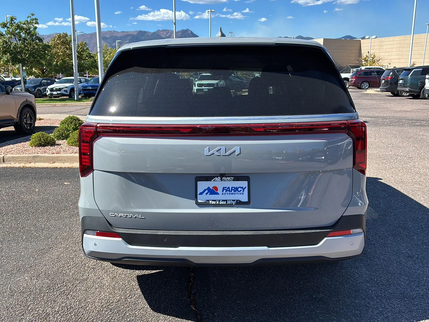 New 2027 Ceramic Silver Kia LXS image 5