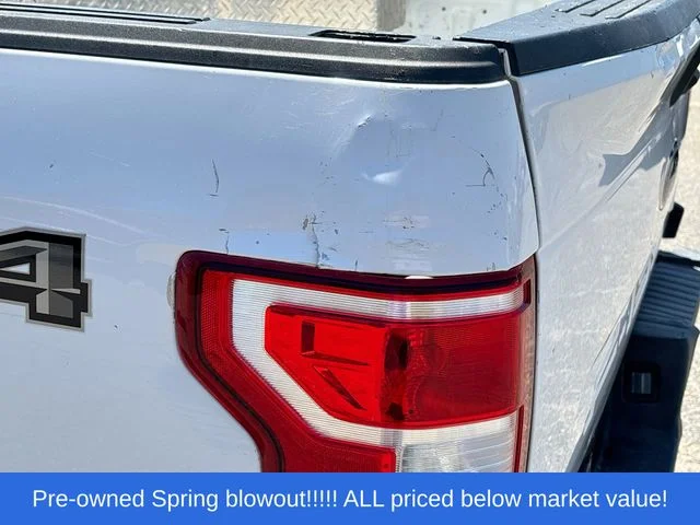Used 2018 White Ford XL image 30