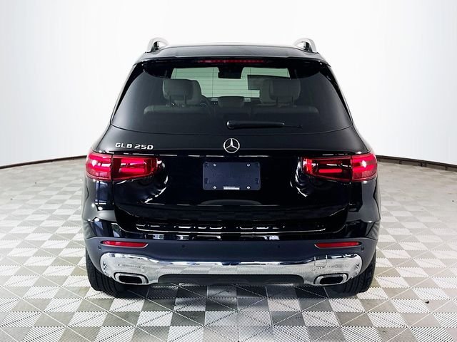 New 2026 Night Black Mercedes-Benz GLB 250 image 6