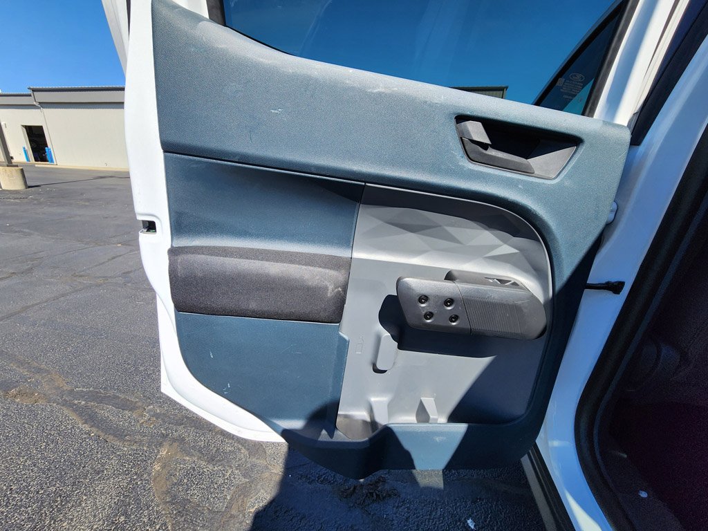 Used 2022 Oxford White Ford XL image 17