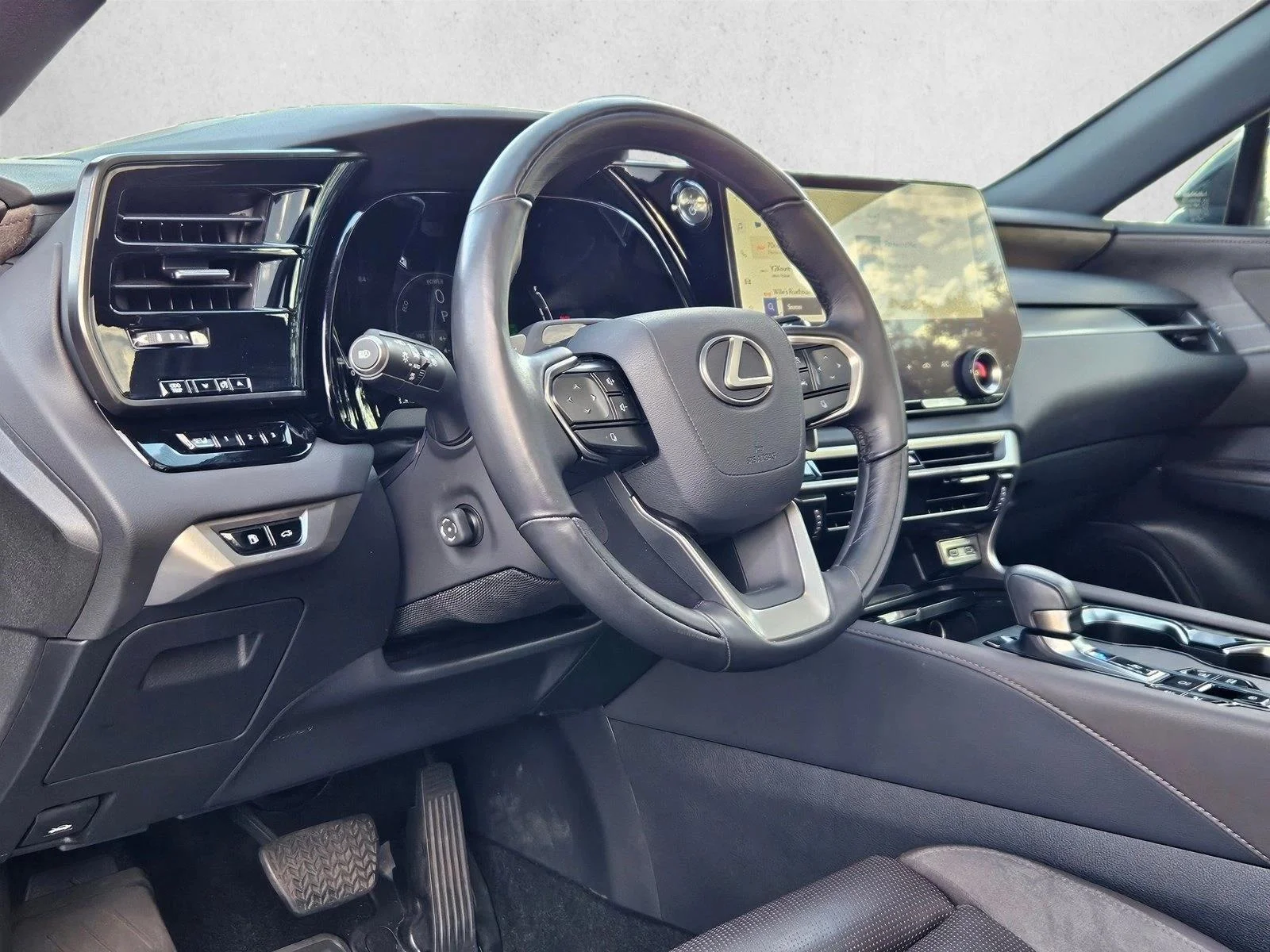 Used 2024 Caviar Lexus RX 450h+ Luxury image 10
