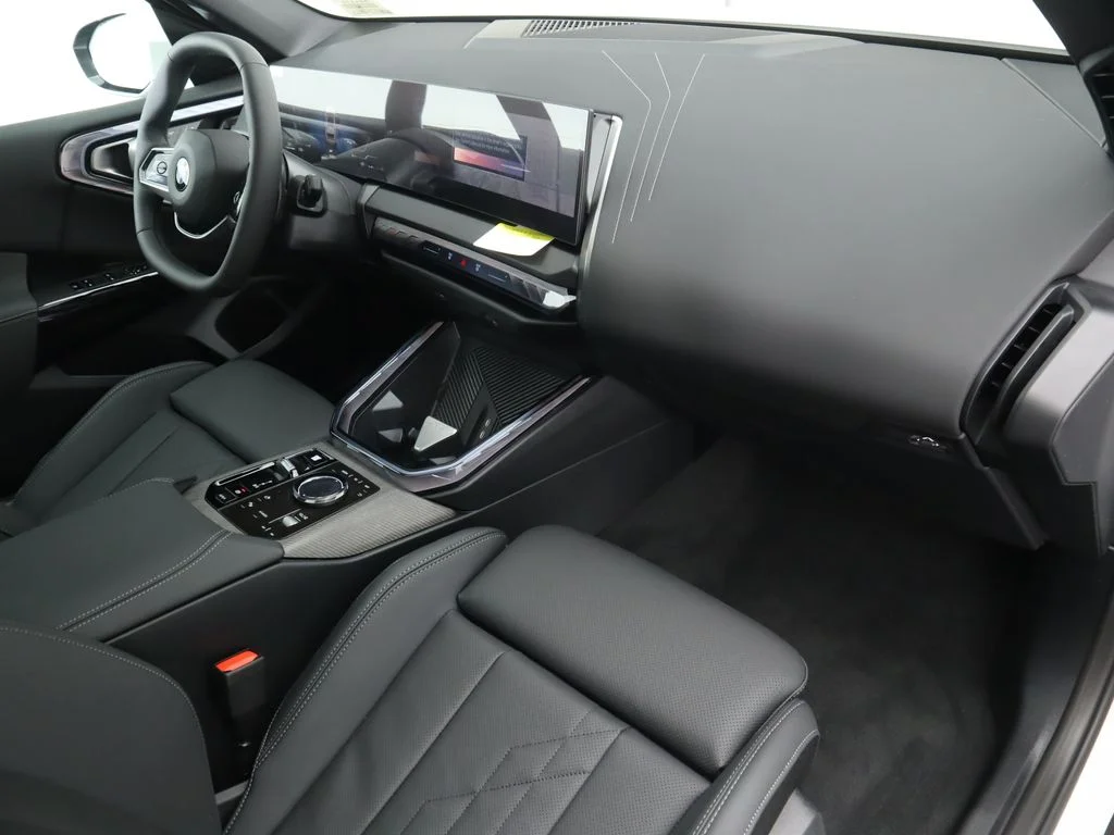 Used 2026 White BMW 30 xDrive image 19