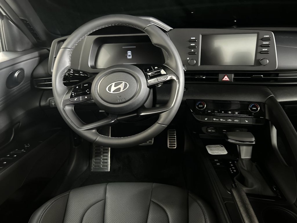 Used 2026 White Hyundai SEL Sport image 19