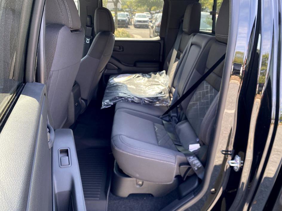 2026 Nissan Frontier SV - Photo 16