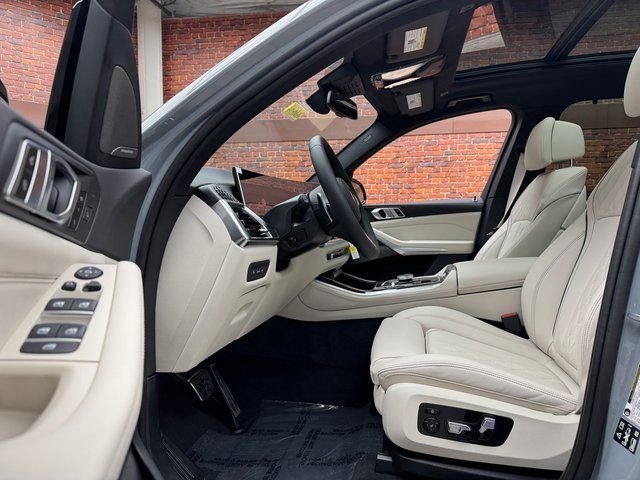 Used 2026 Gray BMW xDrive40i image 22