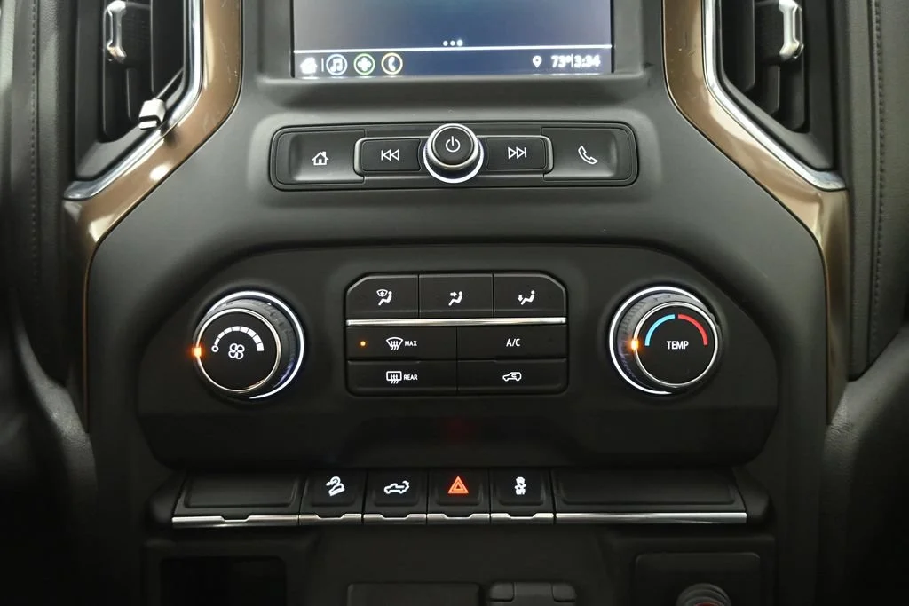 Used 2019 BLACK Chevrolet Custom Trail Boss image 29