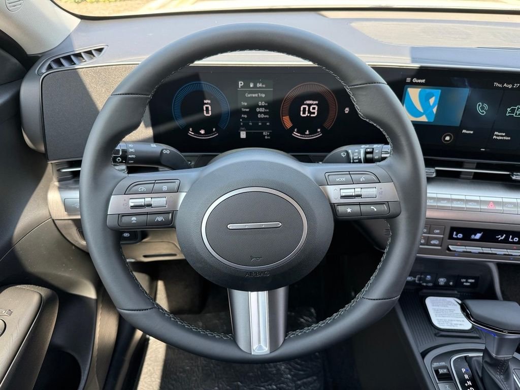 New 2027 Atlas White Hyundai SEL Sport image 9