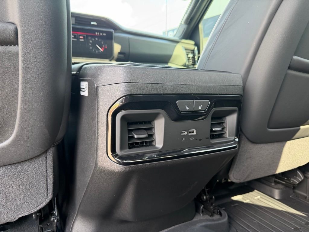 Used 2026 White GMC AT4X image 14