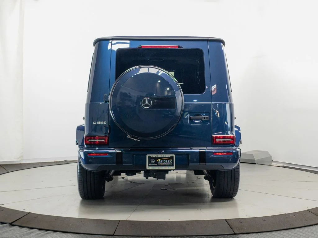 Used 2025 Twilight Blue Metallic Mercedes-Benz G 550 image 30