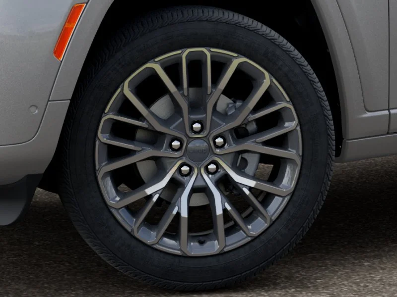 New 2026 Silver Zynith Exterior Paint Jeep Summit image 4