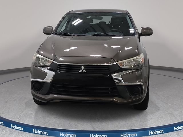 Used 2016 Black Mitsubishi ES image 3
