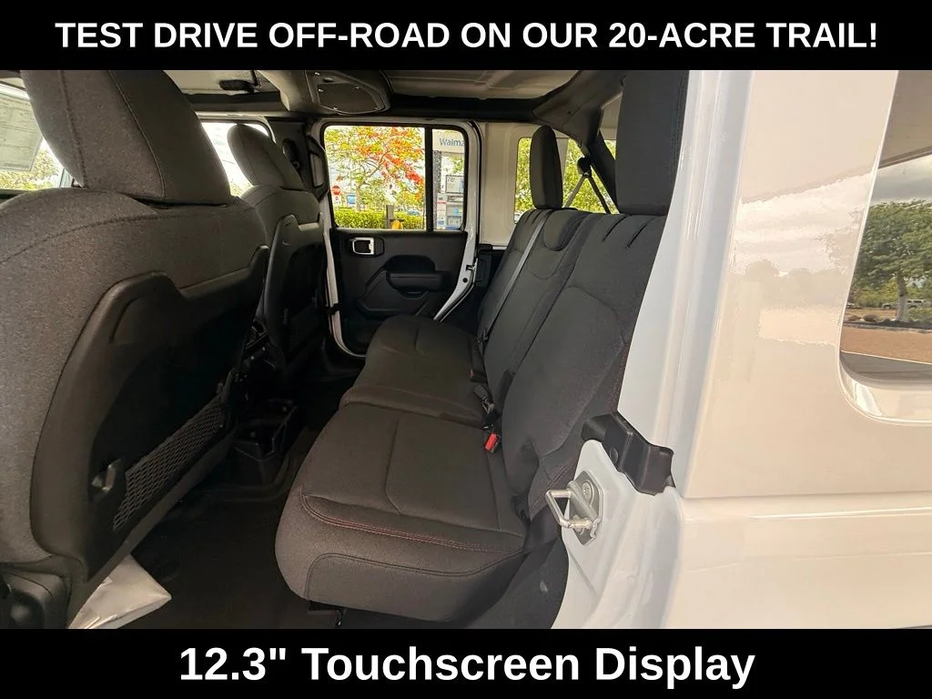 New 2026 Bright White Clear-Coat Exterior Paint Jeep Rubicon image 25