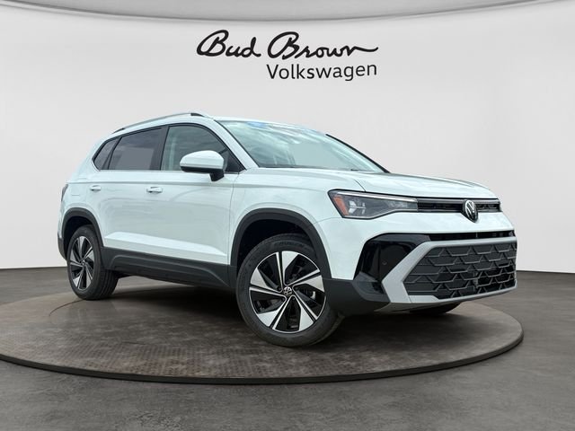New 2026 Pure White Volkswagen 1.5T SE image 7