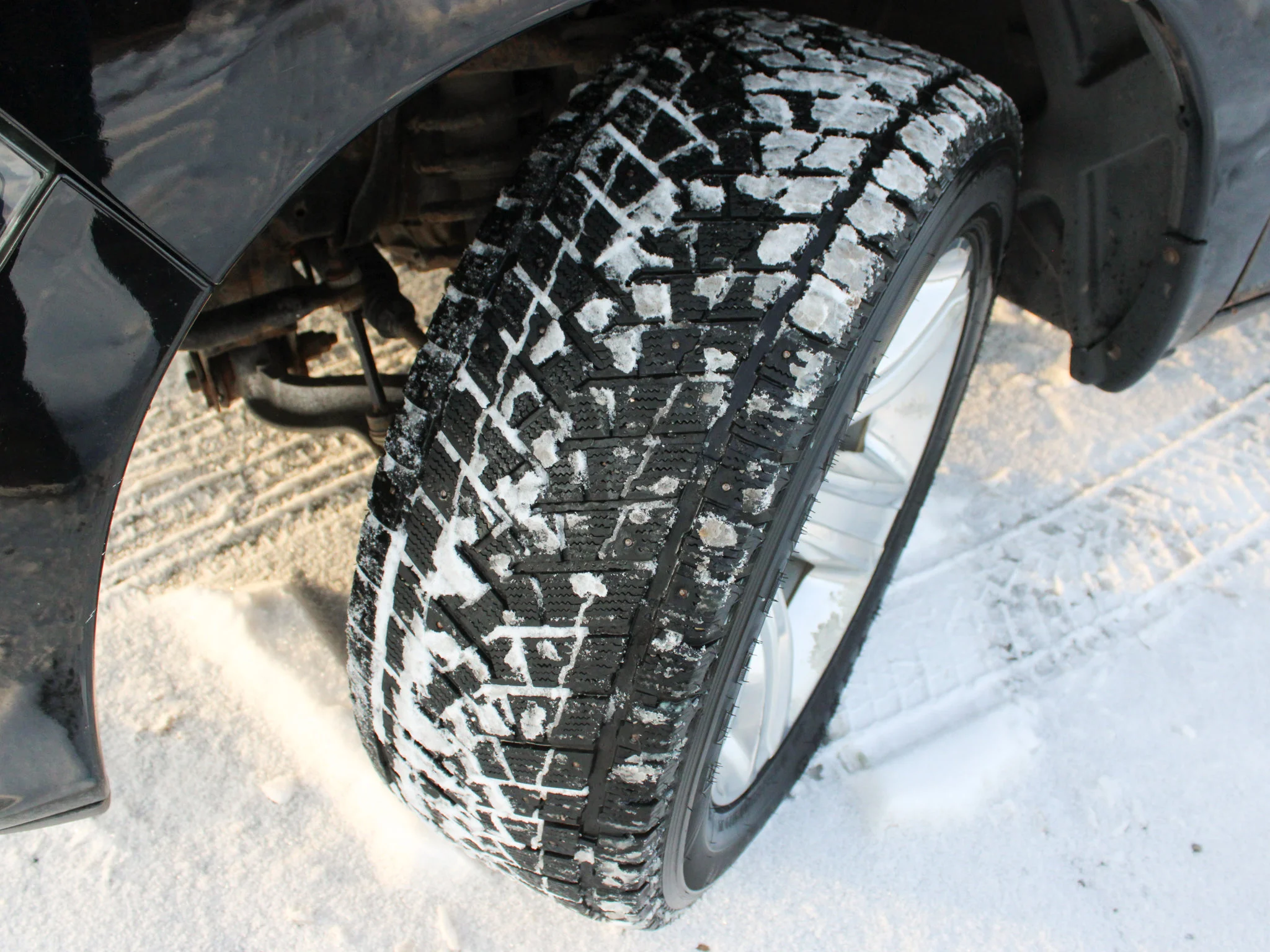 Used 2014 Black RAM Sport * One Owner | HEMI V8 | Heated Seats | Remote Start | Alpine | Mechanic Special image 9