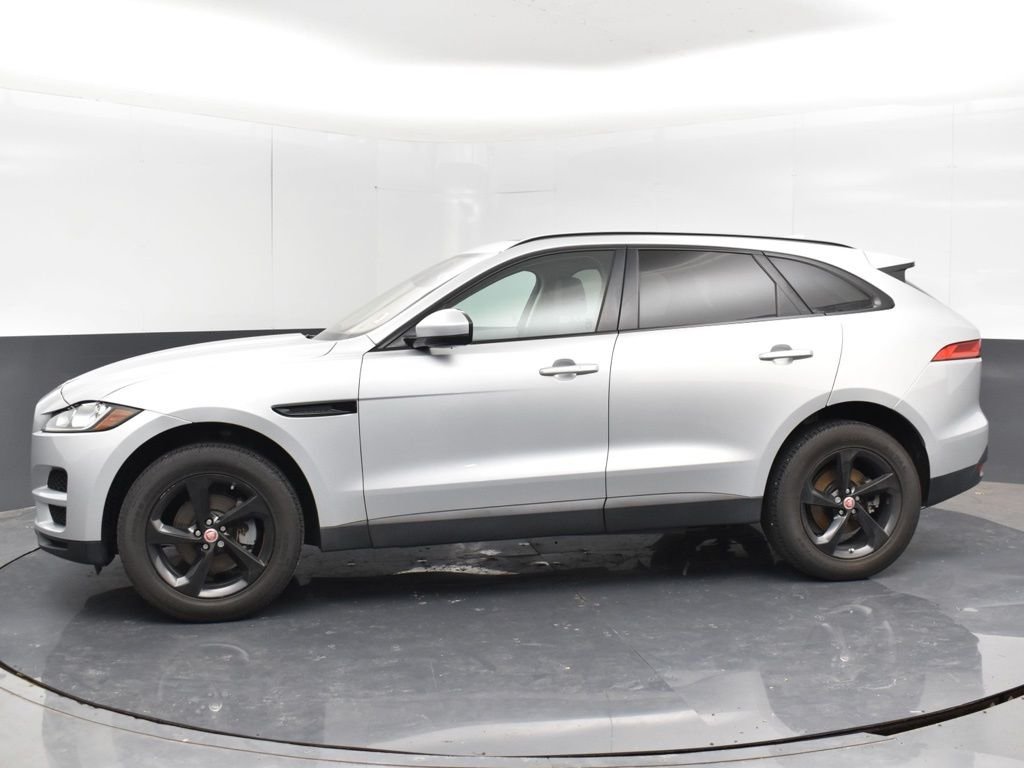 Used 2019 Silver Jaguar 25t Premium image 16