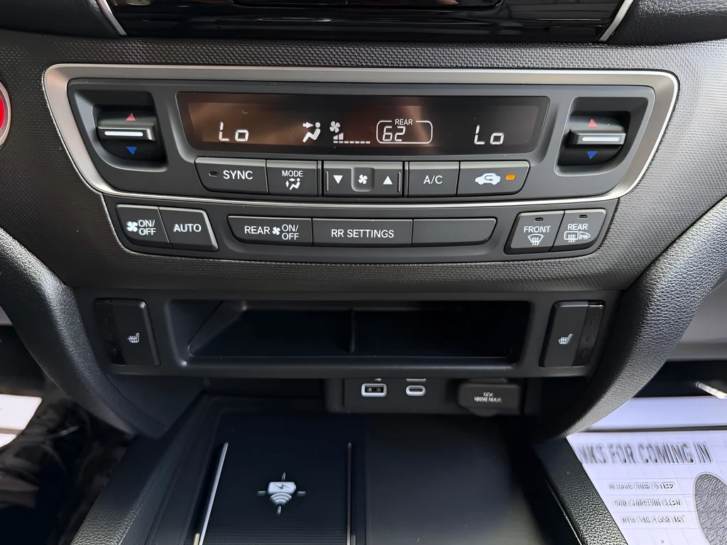 Used 2024 Blue Honda TrailSport image 18