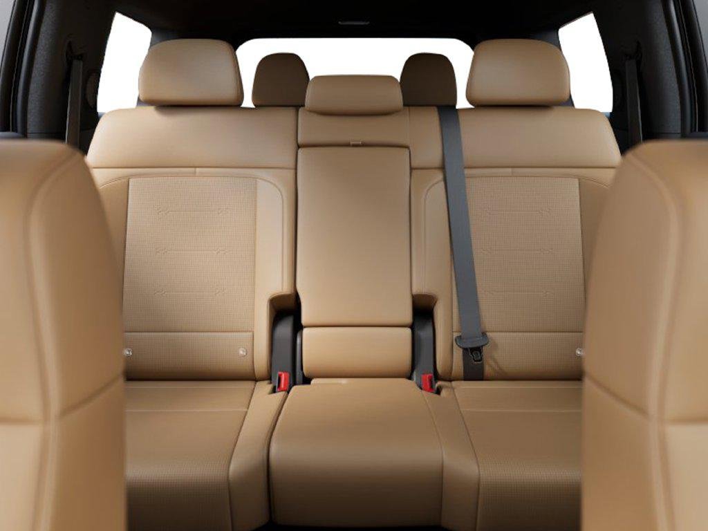 New 2027 White Hyundai Limited FWD image 16