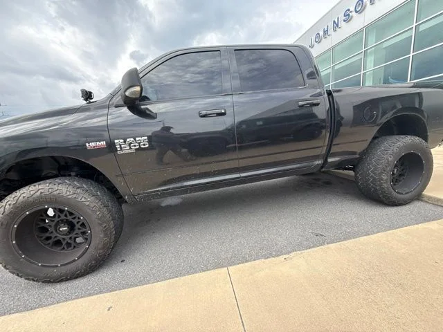 Used 2019 Black Ram Big Horn image 8