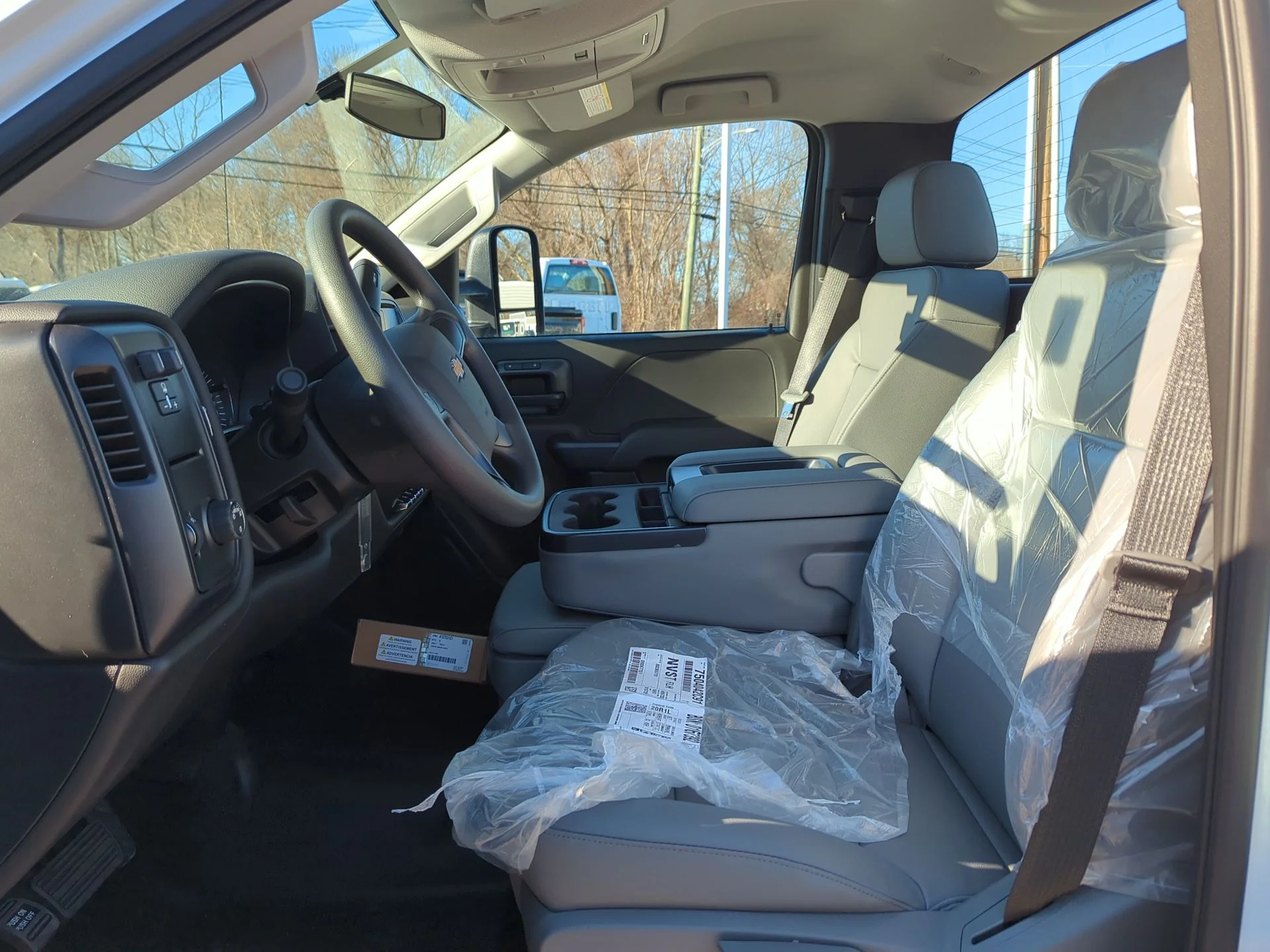 New 2023 Summit White Chevrolet Work Truck image 22