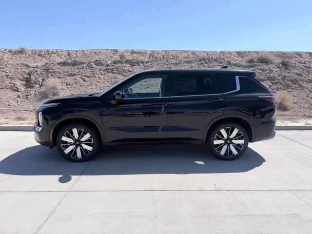 2025 Mitsubishi Outlander SE - Photo 5