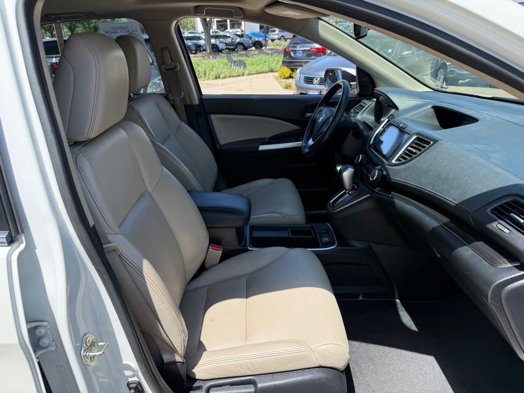 Used 2016 White Diamond Pearl Honda EX-L image 17