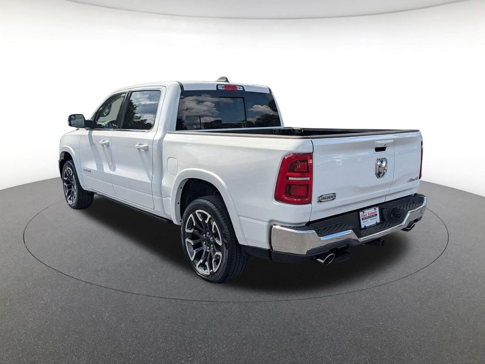 New 2026 Bright White Clear-Coat Exterior Paint RAM Longhorn image 6