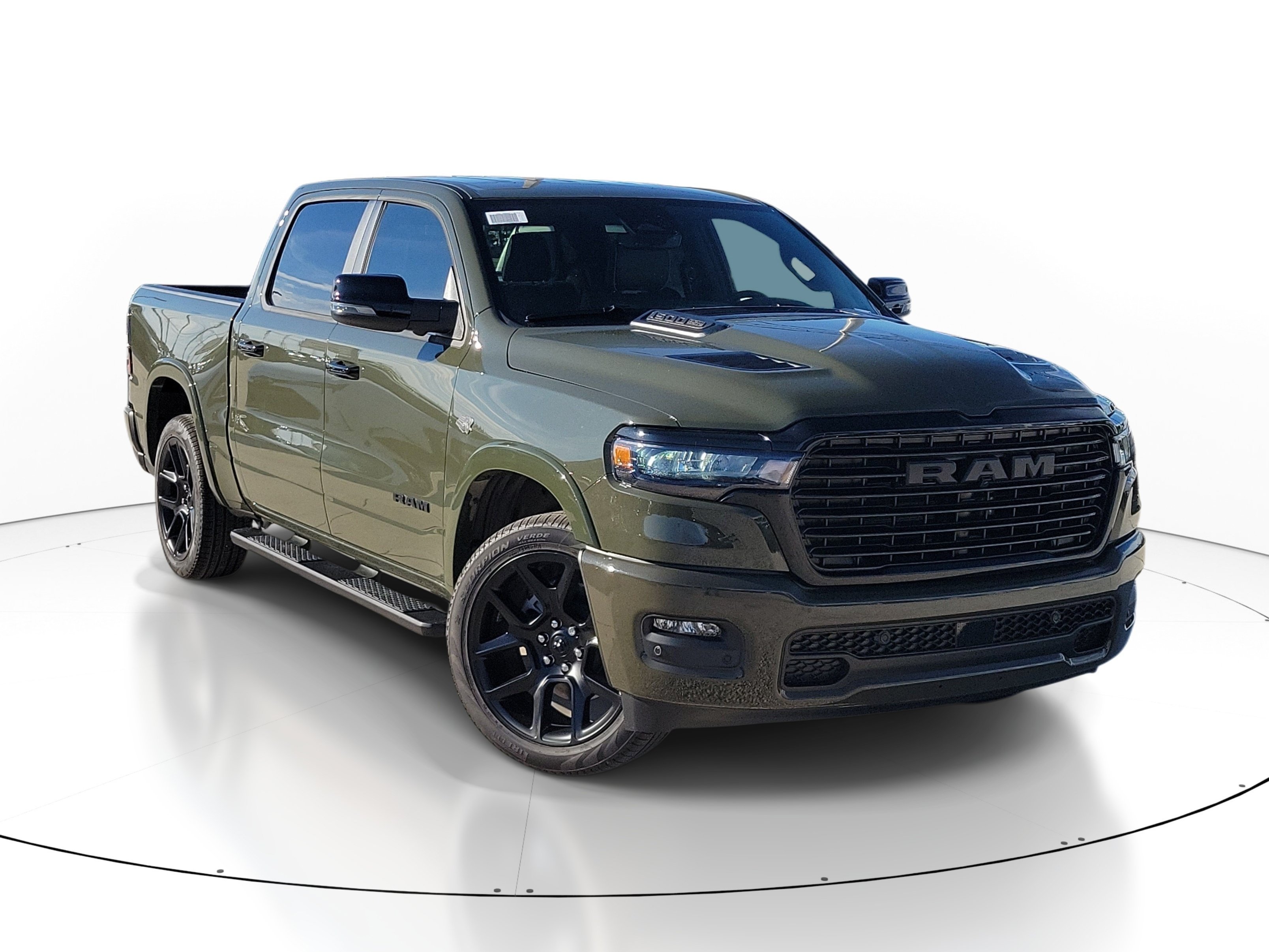 New 2027 Tank Exterior Paint RAM Laramie image 1