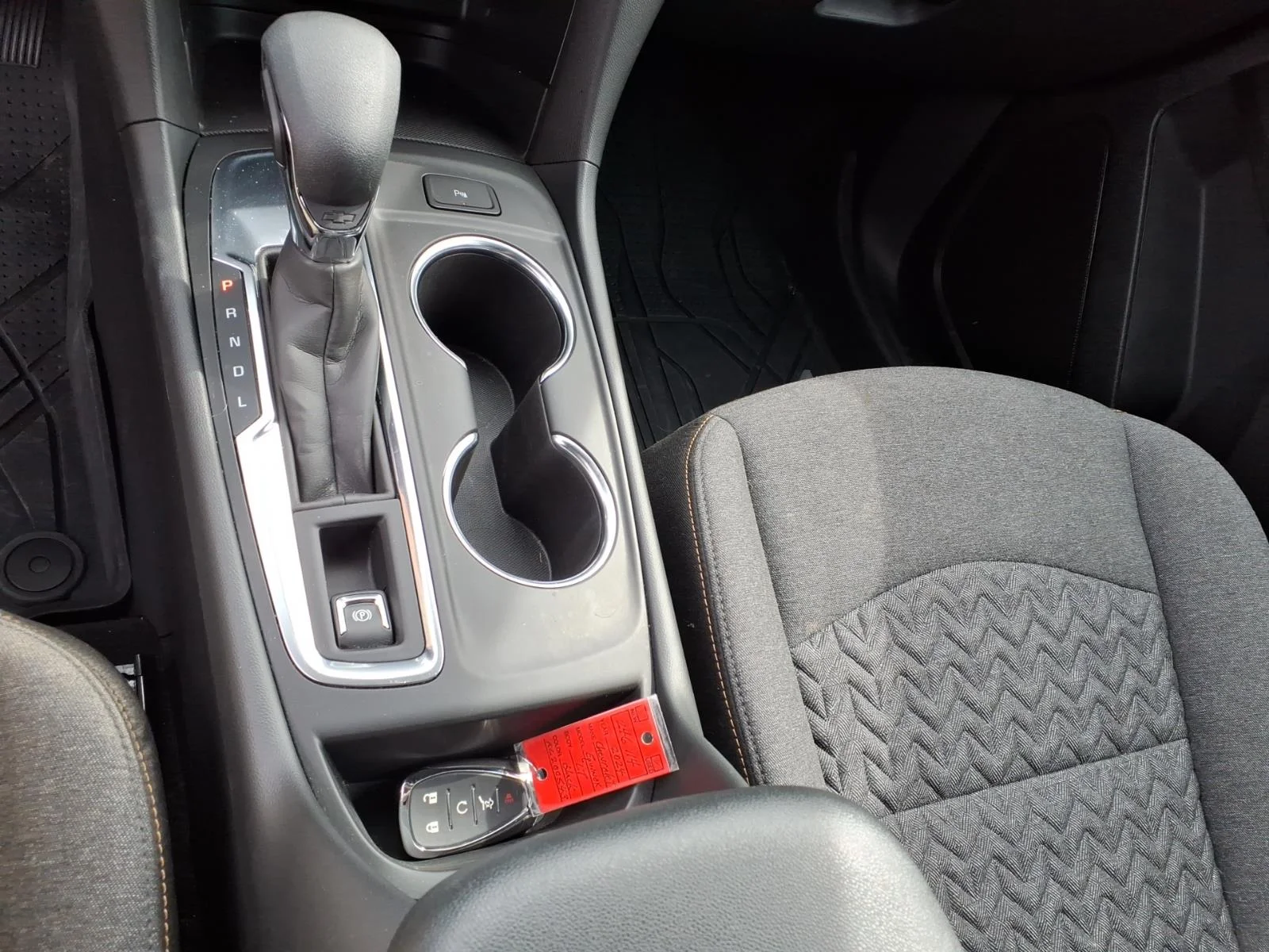 Used 2024 Mosaic Black Metallic Chevrolet LT image 9