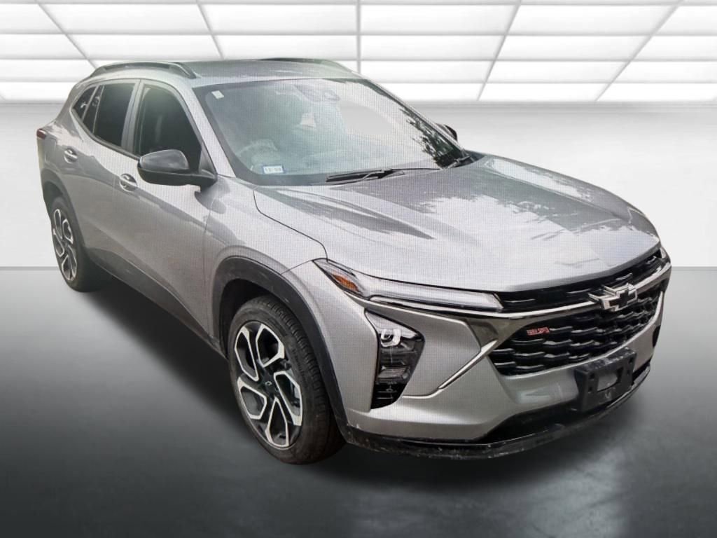 2025 Chevrolet Trax 2RS's photo