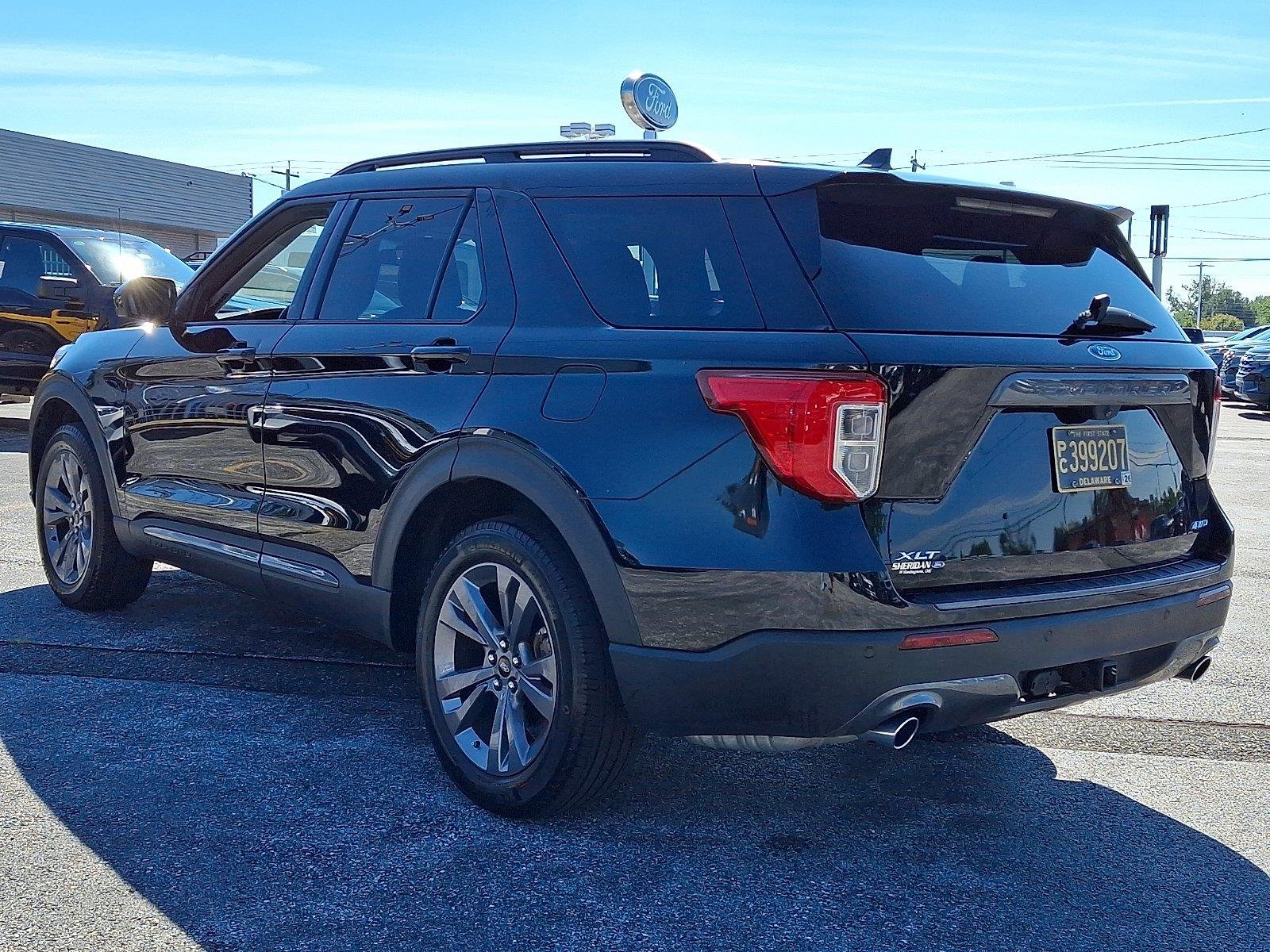 Used 2023 Agate Black Ford XLT image 4