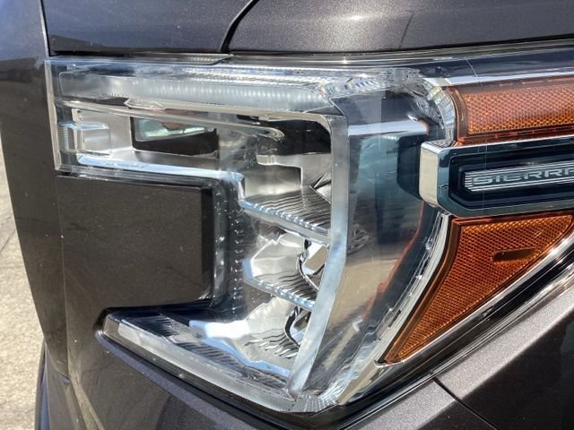 Used 2019 Quartz Metallic GMC Elevation image 4