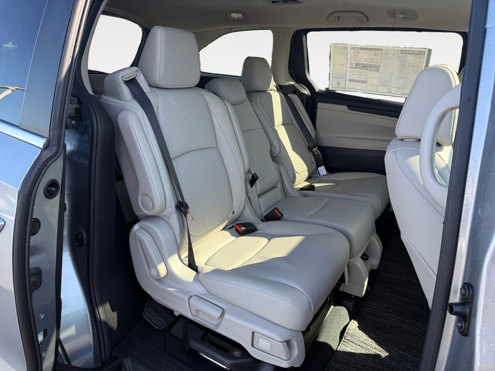 2026 Honda Odyssey EX-L - Photo 18