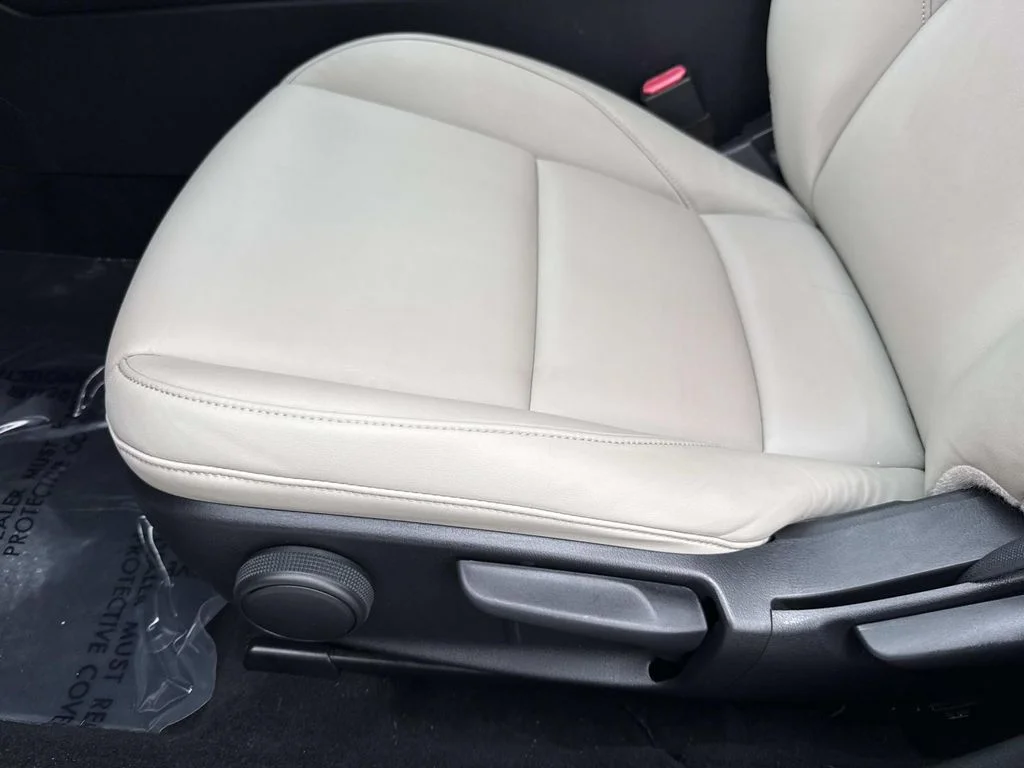 Used 2019 Blue Mazda Base image 26
