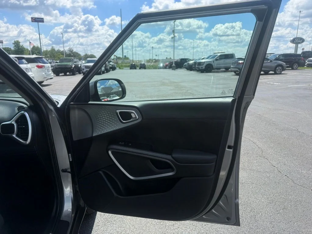 Certified Used 2025 Gray Kia LX image 47