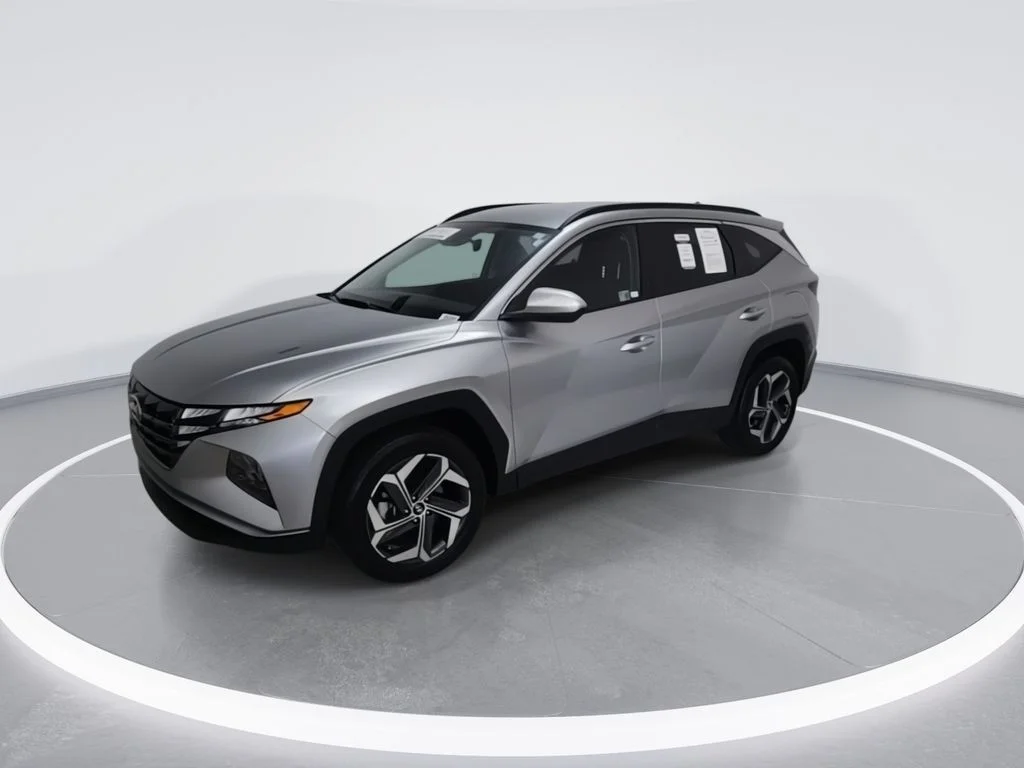 Used 2024 Silver Hyundai SEL image 6