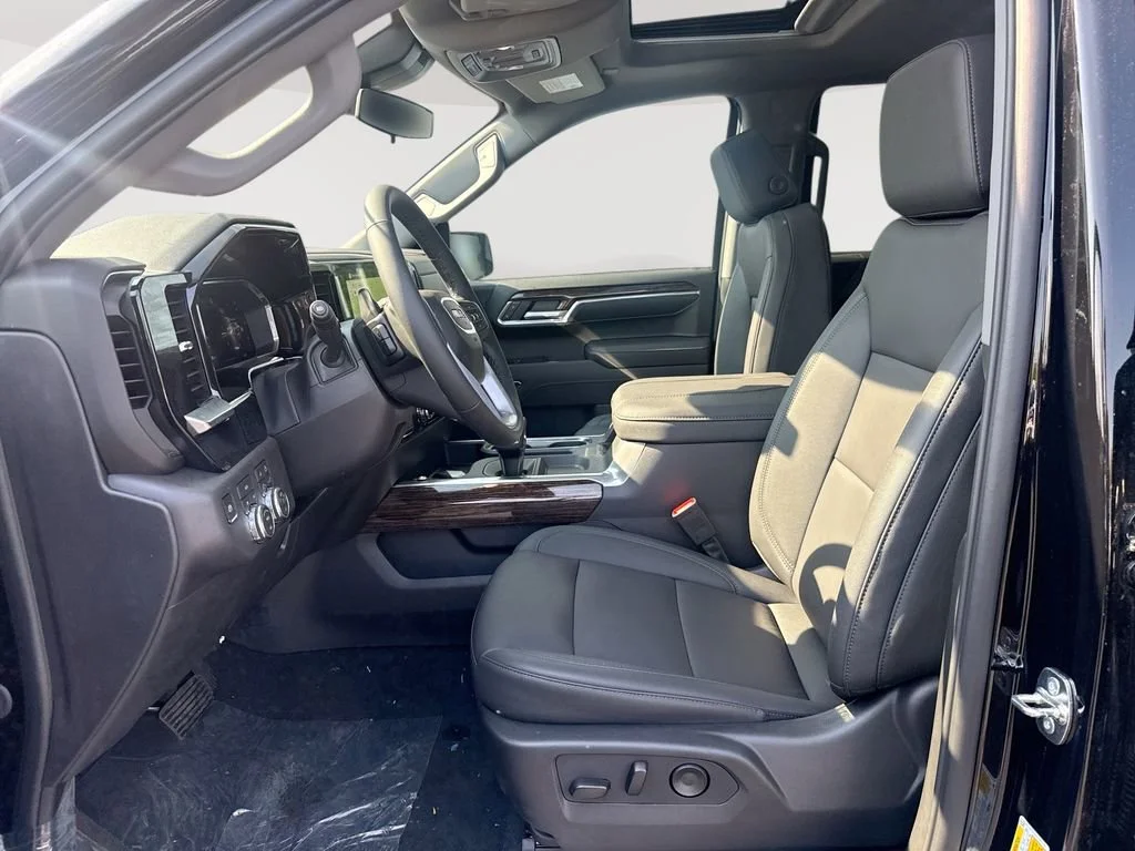 New 2026 Onyx Black GMC Elevation image 20
