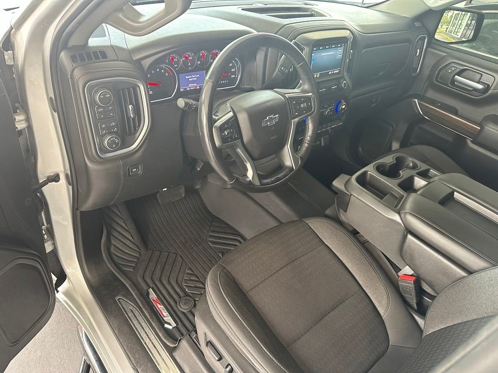 Used 2020 Silver Chevrolet RST image 13