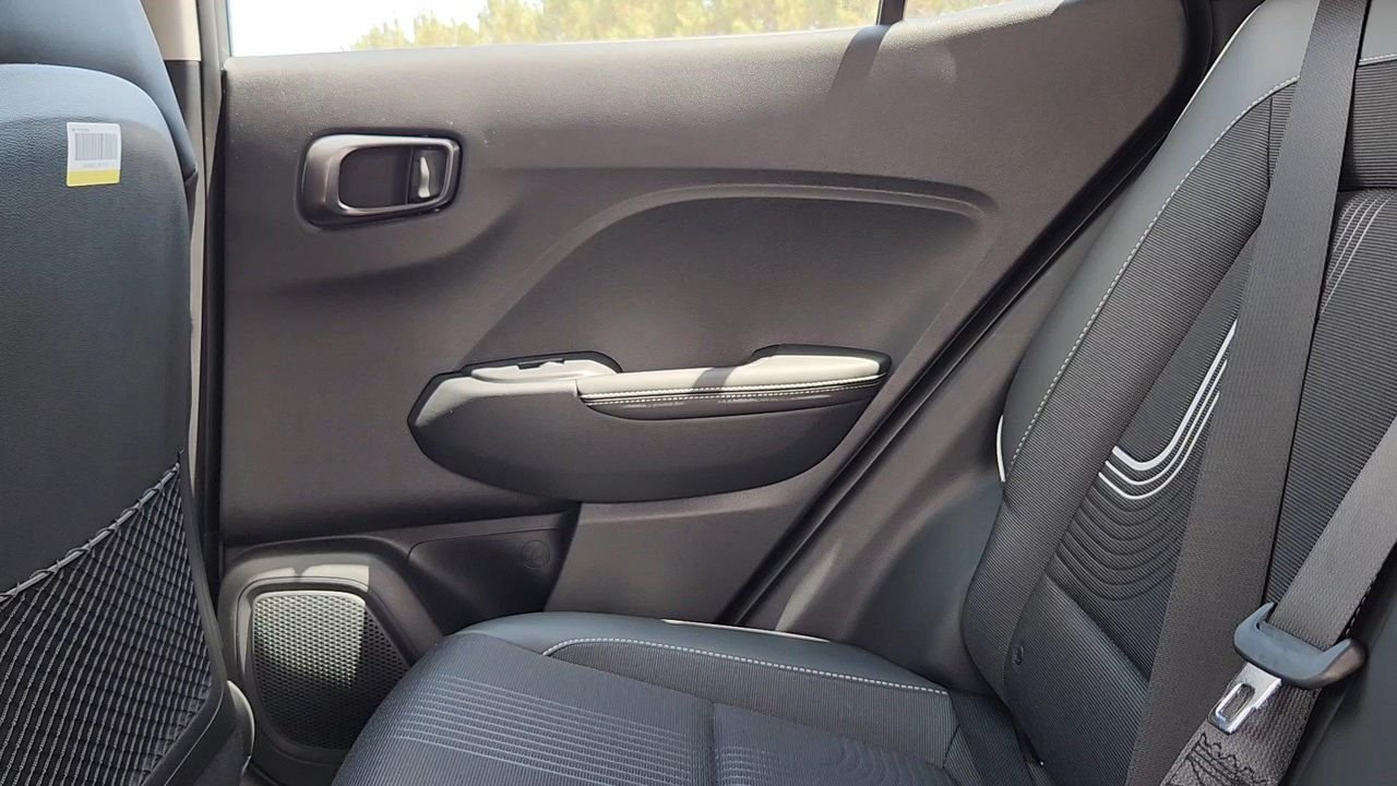New 2026 Ecotronic Gray w/Black Roof Hyundai SEL w/Two-Tone Roof image 17