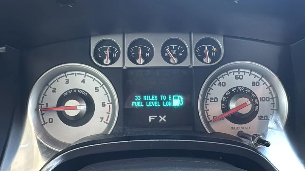 Used 2010 White Ford FX4 image 16