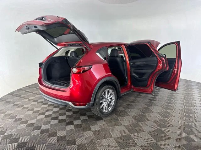 Used 2020 Red Mazda Grand Touring image 14