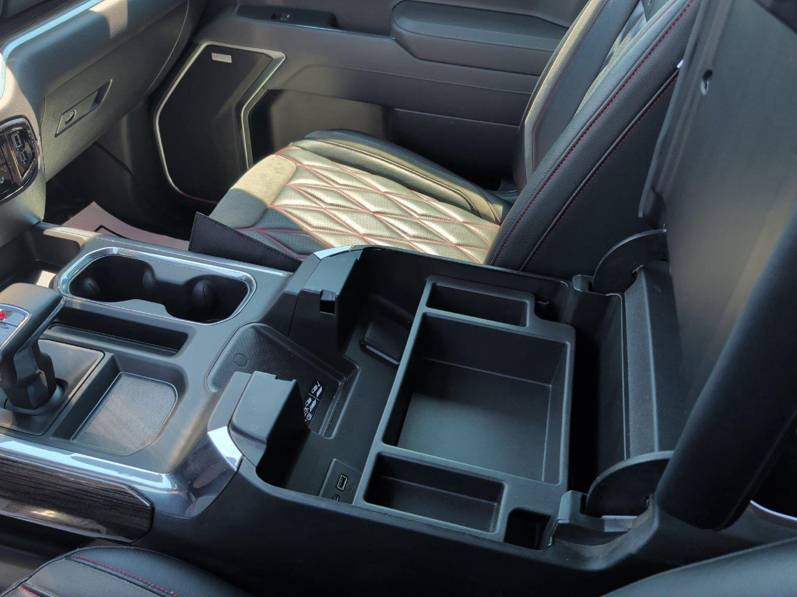 Used 2025 Slate Gray Metallic Chevrolet RST image 29