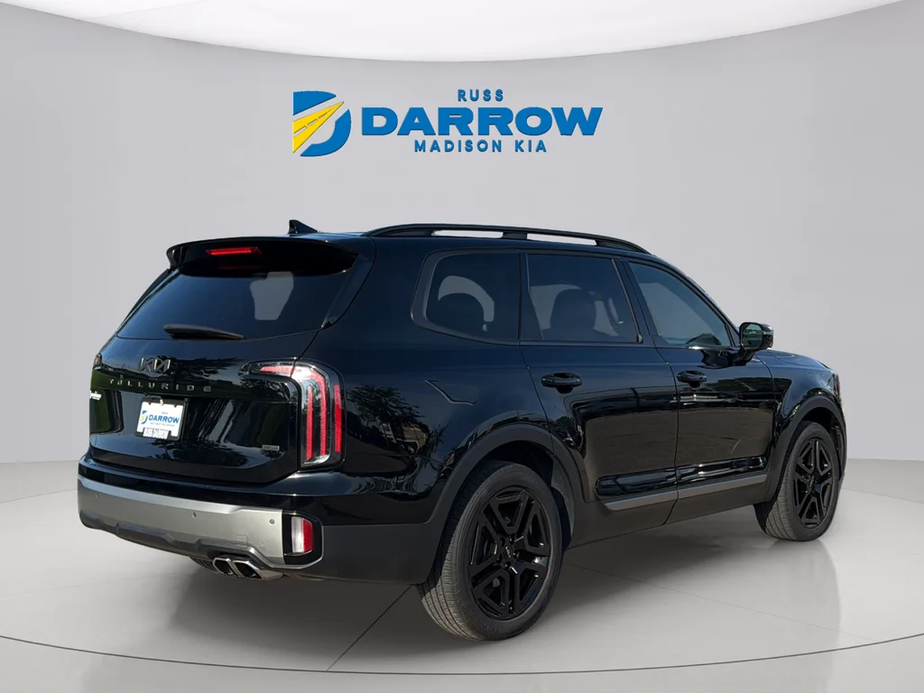 Certified Used 2023 Ebony Black Kia SX X-Line image 5
