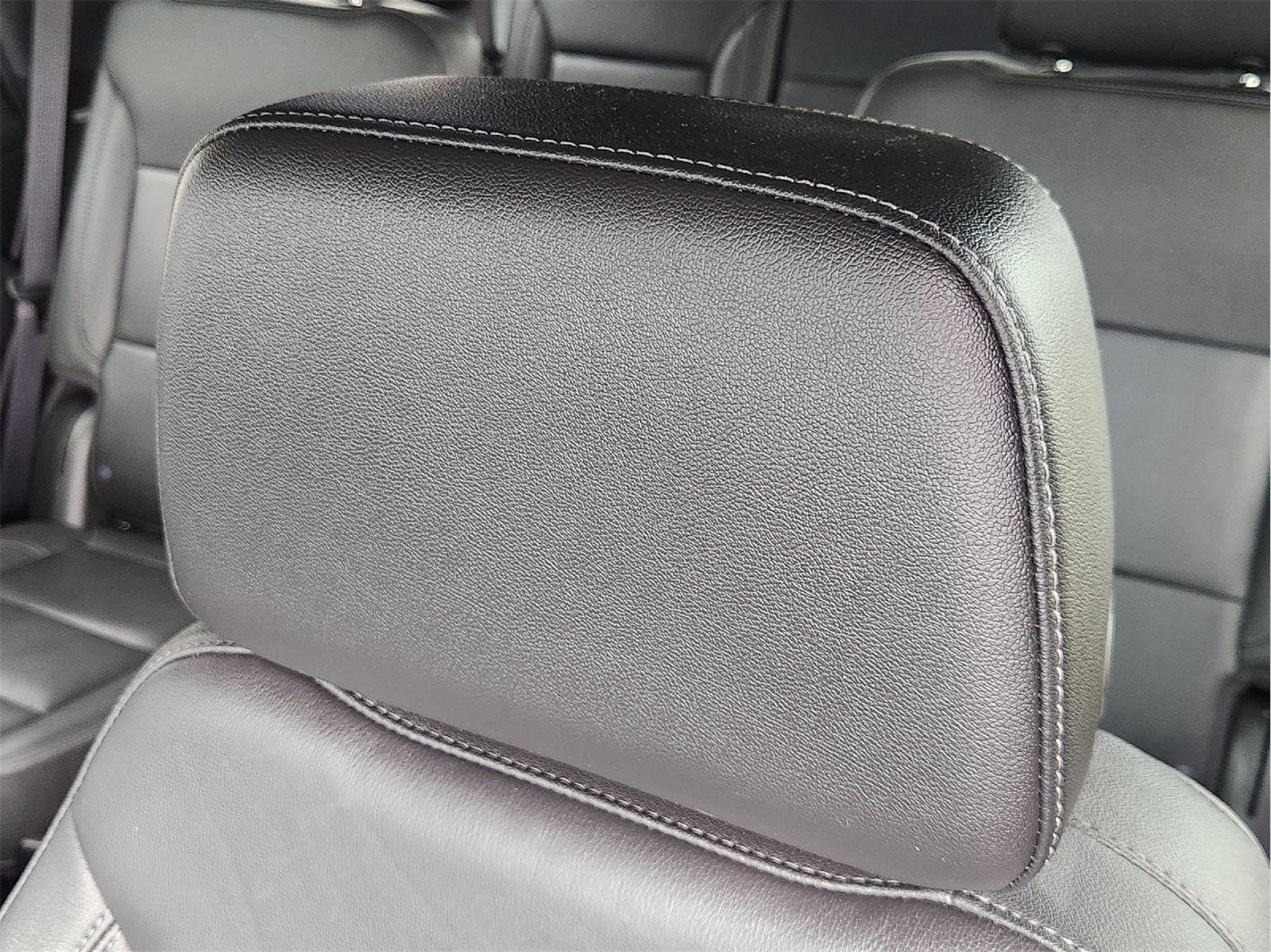2022 Chevrolet Tahoe photo 15 of 34