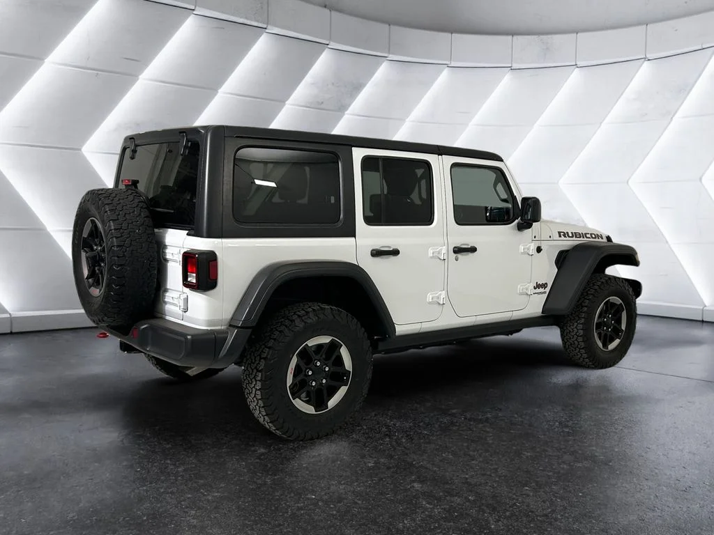 Used 2018 White Jeep Unlimited Rubicon image 4