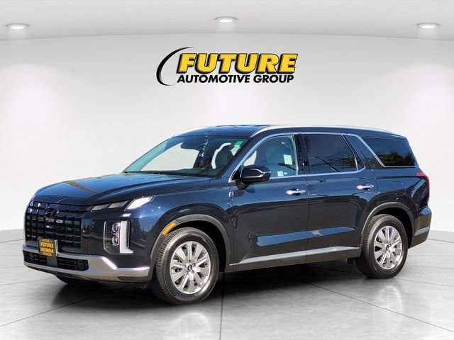 Used 2024 White Hyundai SEL image 5
