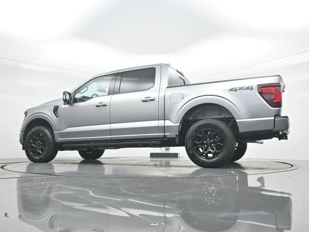 New 2026 Iconic Silver Metallic Ford XLT image 42