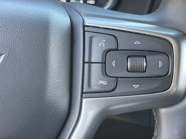 Used 2024 White Chevrolet LT image 27