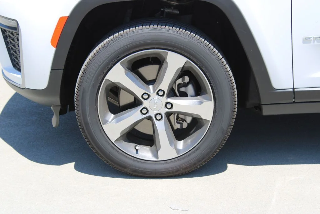 New 2026 Bright White Clearcoat Jeep Limited image 8
